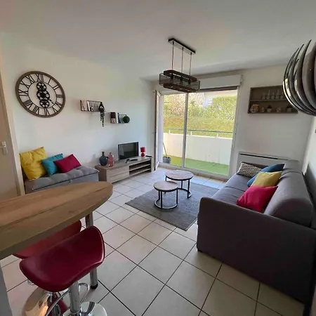 Zenbnb / Leman / Garage /balcon/ Piscine Аннемас